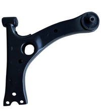 Front Lower Control Arm – Left (LH) – FCS 3274277 – Replaces Toyota 48069‑02300 – Fits Corolla 2013–2016
